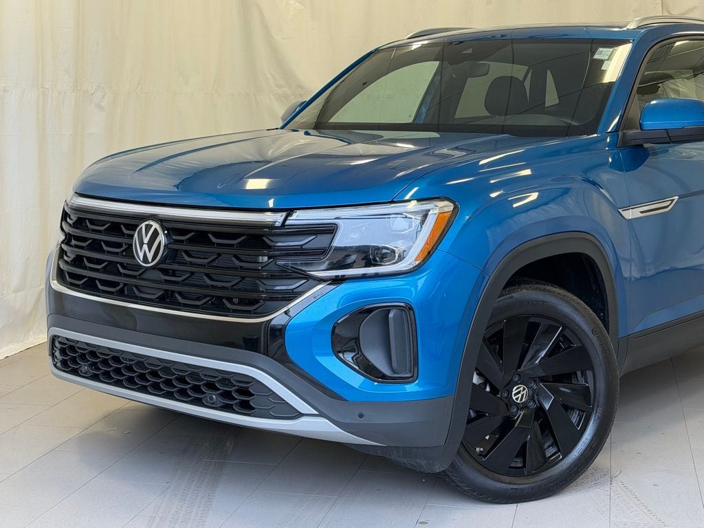 2025 Volkswagen Atlas Cross Sport 2.0T SE w/Technology AWD