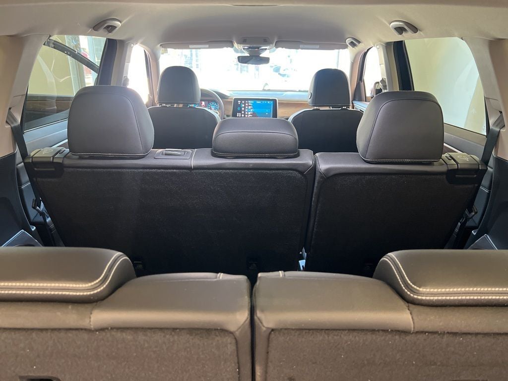 2025 Volkswagen Atlas 2.0T SE AWD