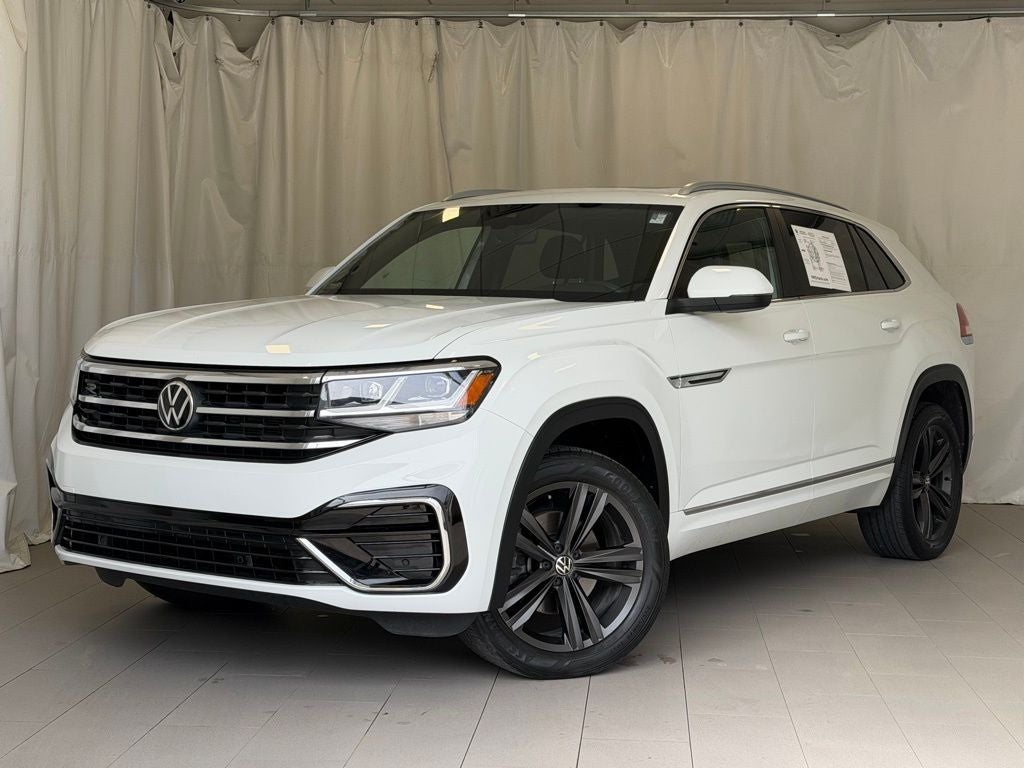 2022 Volkswagen Atlas Cross Sport SEL R-Line