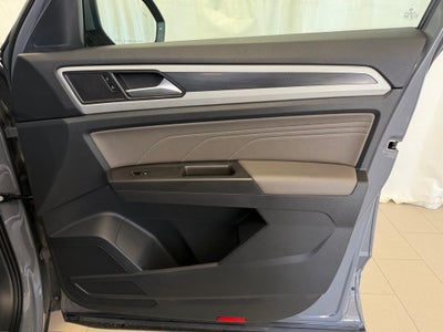 2022 Volkswagen Atlas Cross Sport 3.6L V6 SEL R-Line AWD