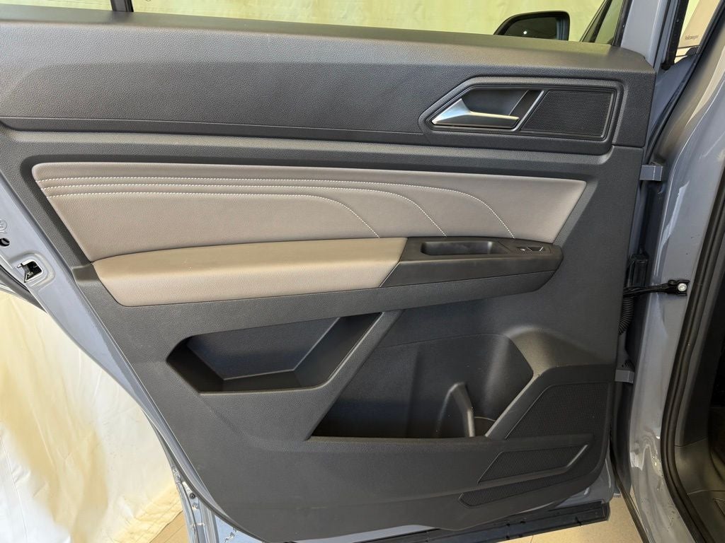 2022 Volkswagen Atlas Cross Sport 3.6L V6 SEL R-Line AWD