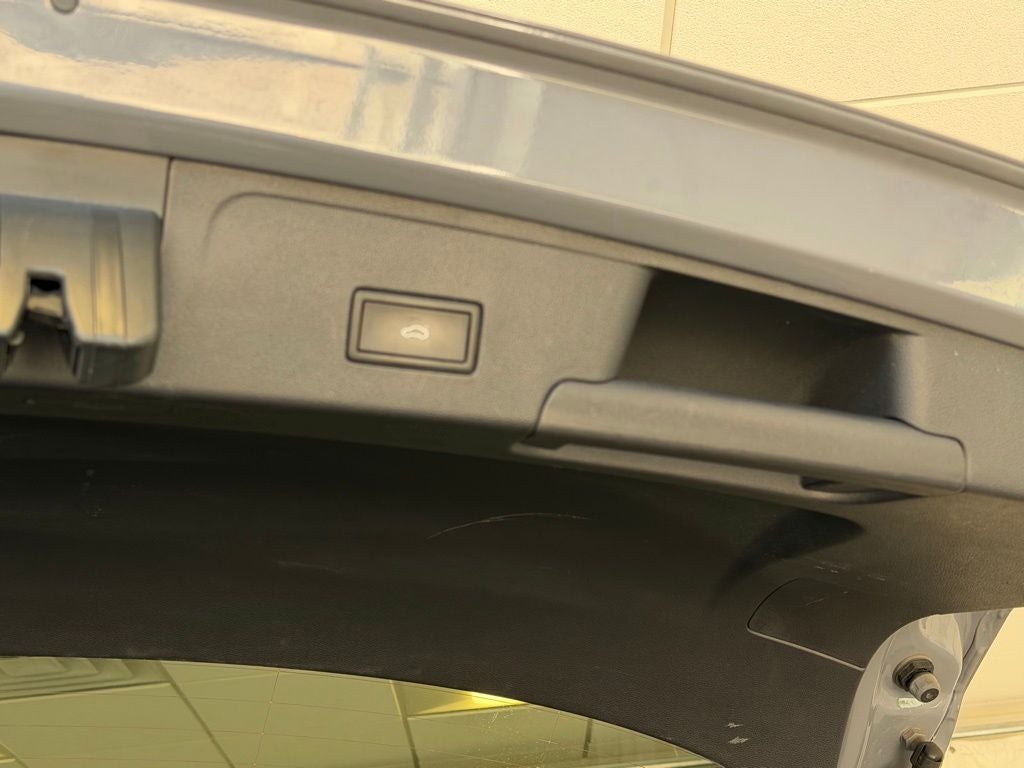 2022 Volkswagen Atlas Cross Sport 3.6L V6 SEL R-Line AWD