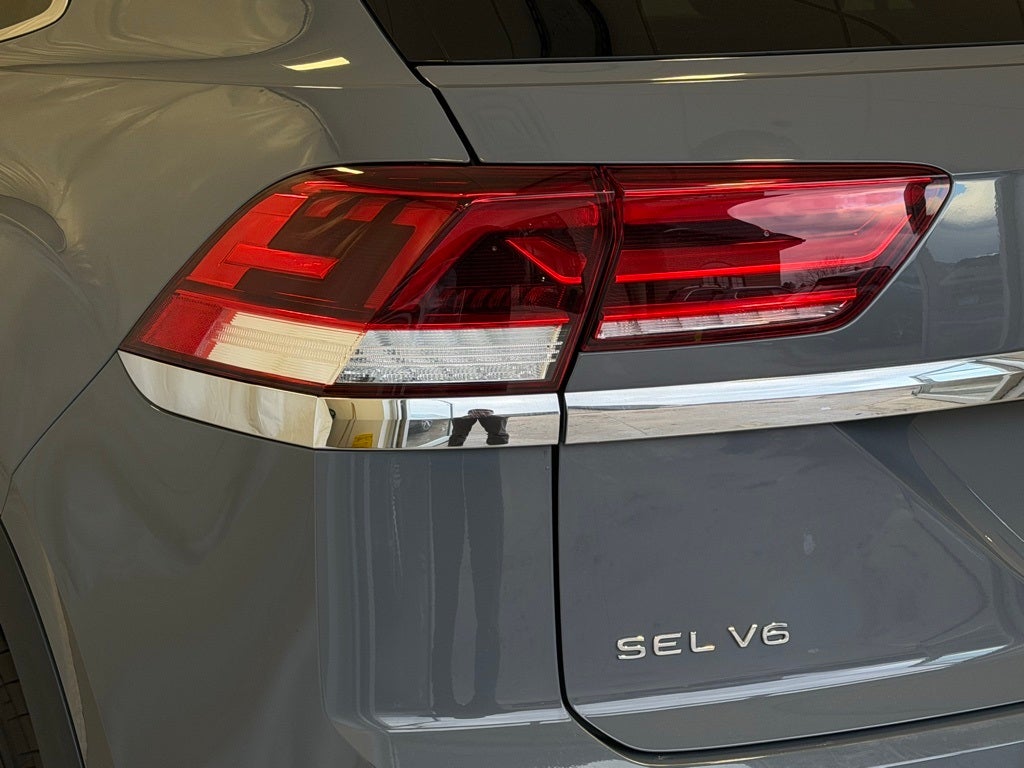 2022 Volkswagen Atlas Cross Sport 3.6L V6 SEL R-Line AWD