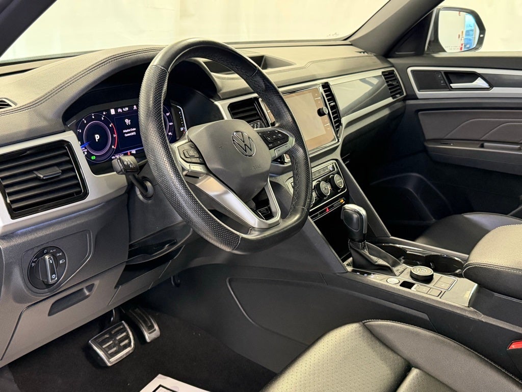 2022 Volkswagen Atlas Cross Sport 3.6L V6 SEL R-Line AWD