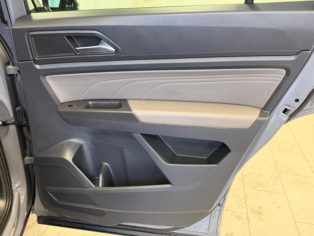 2022 Volkswagen Atlas Cross Sport 3.6L V6 SEL R-Line AWD