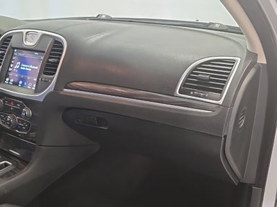 2022 Chrysler 300 Touring