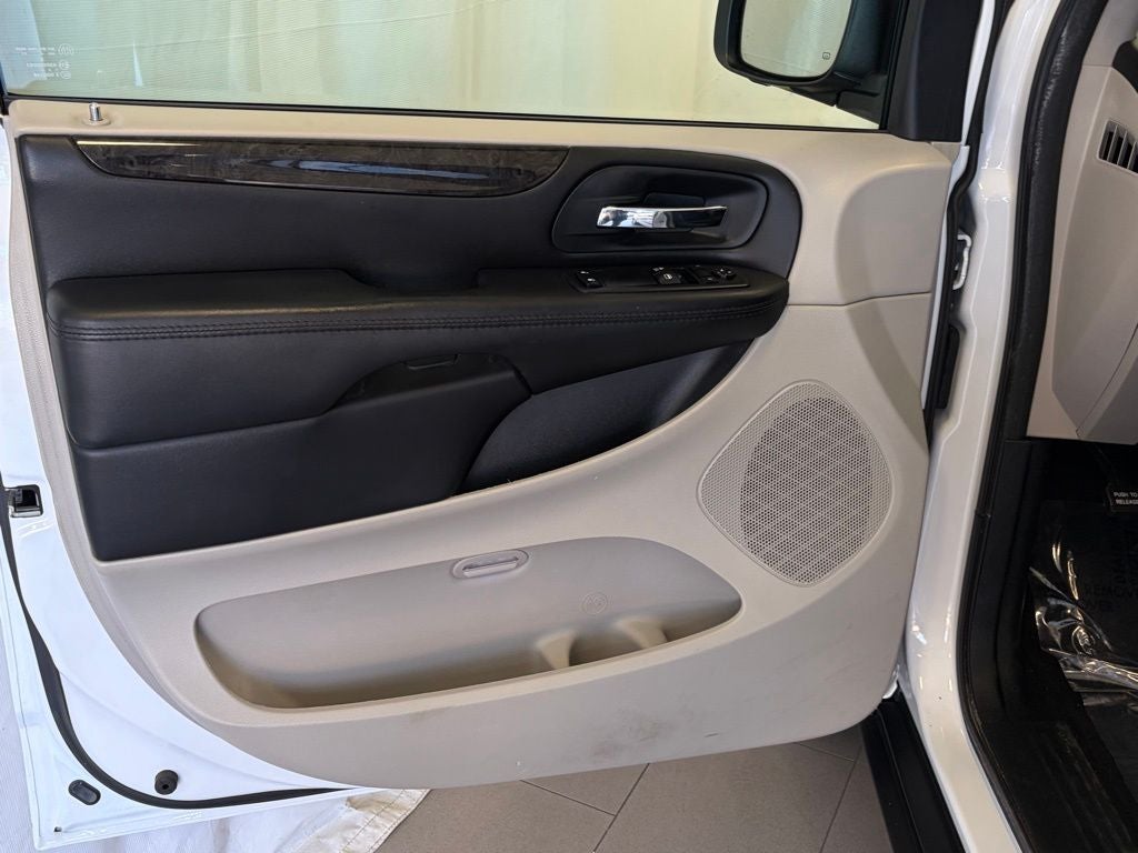 2014 Dodge Grand Caravan AVP