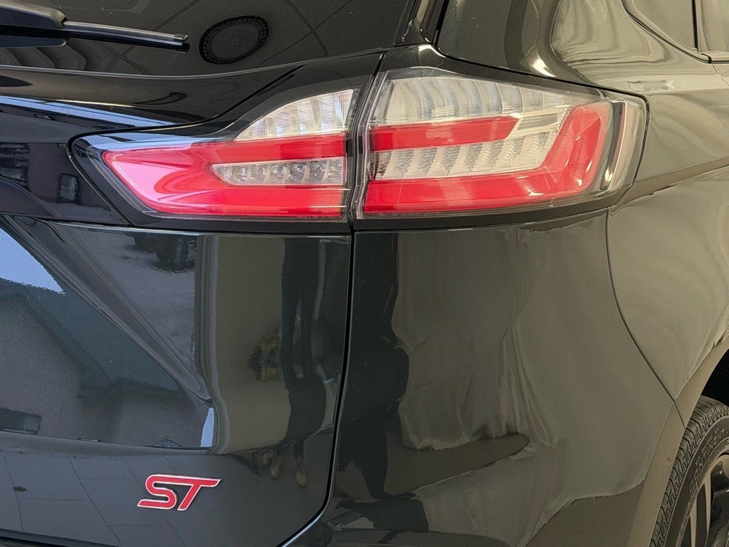 2022 Ford Edge ST AWD