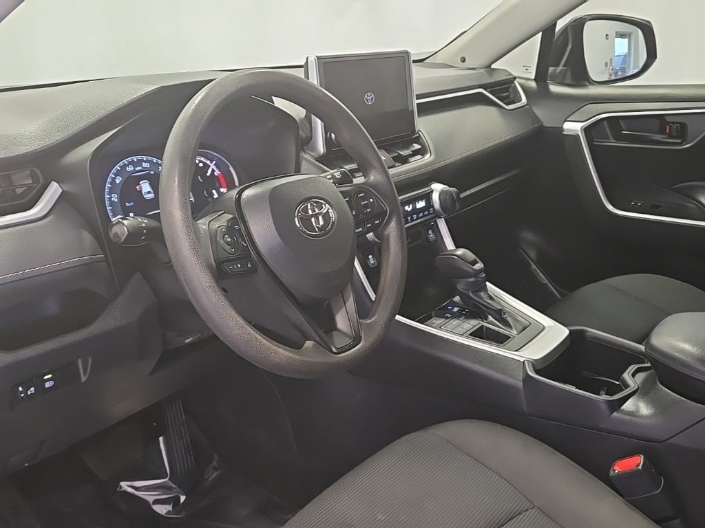2023 Toyota RAV4 LE AWD