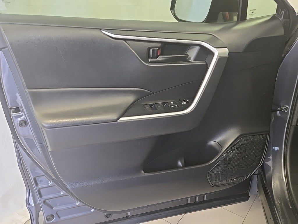 2023 Toyota RAV4 LE AWD