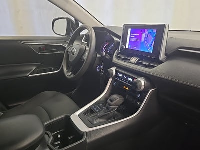 2023 Toyota RAV4 LE AWD