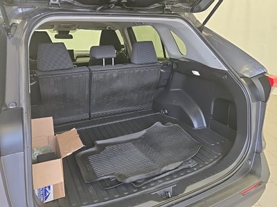 2023 Toyota RAV4 LE AWD