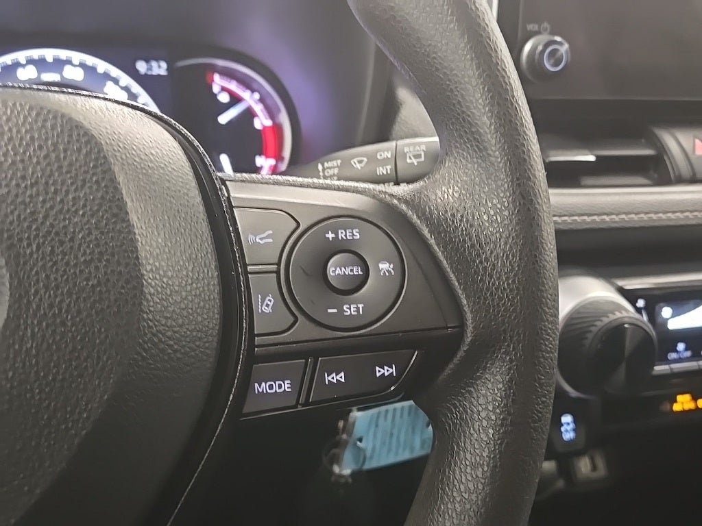 2023 Toyota RAV4 LE AWD