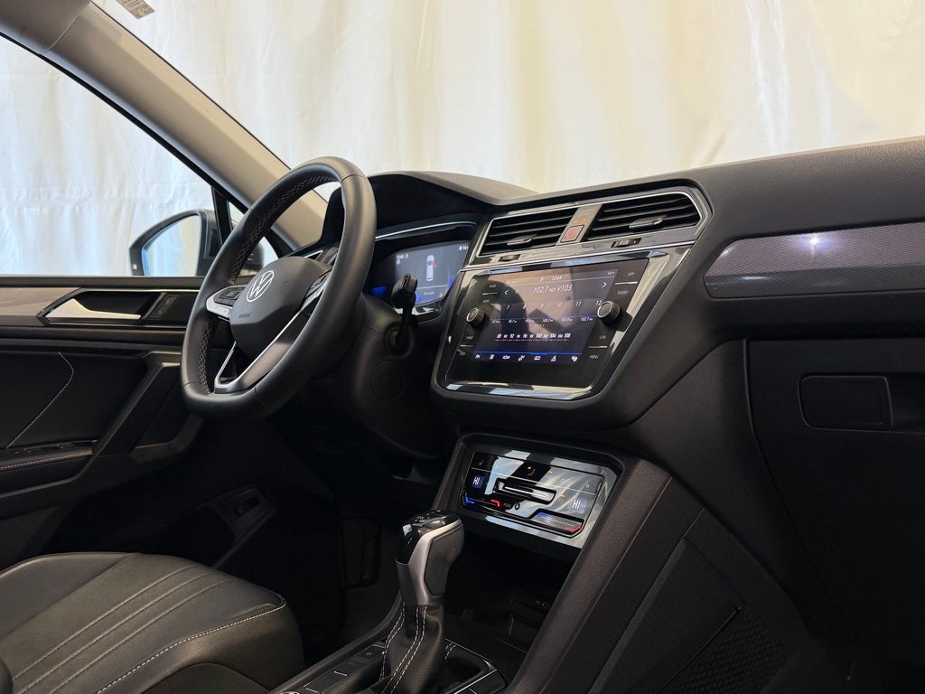 2022 Volkswagen Tiguan 2.0T SE AWD