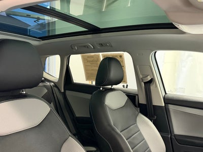 2023 Volkswagen Taos 1.5T SEL AWD