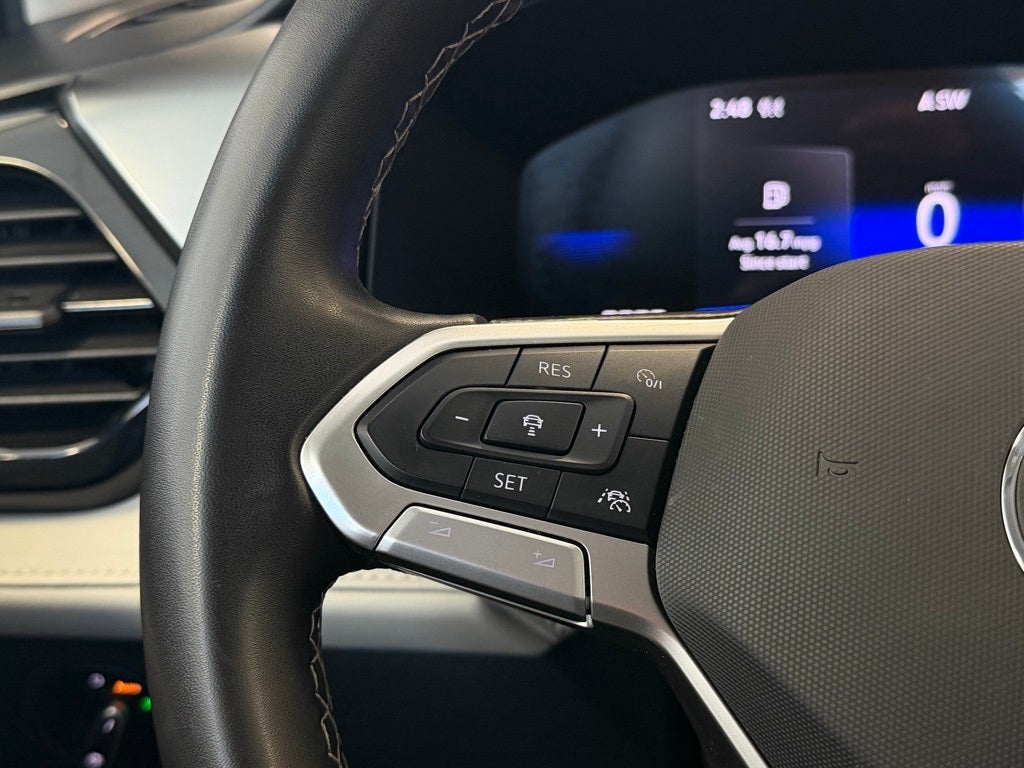 2025 Volkswagen Taos 1.5T S AWD