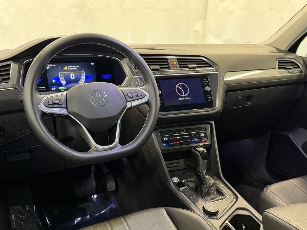 2023 Volkswagen Tiguan 2.0T SE