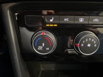 2023 Volkswagen Taos 1.5T SE AWD