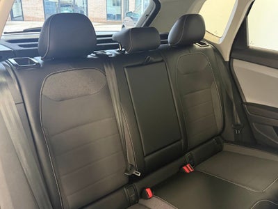 2022 Volkswagen Taos 1.5T SE AWD