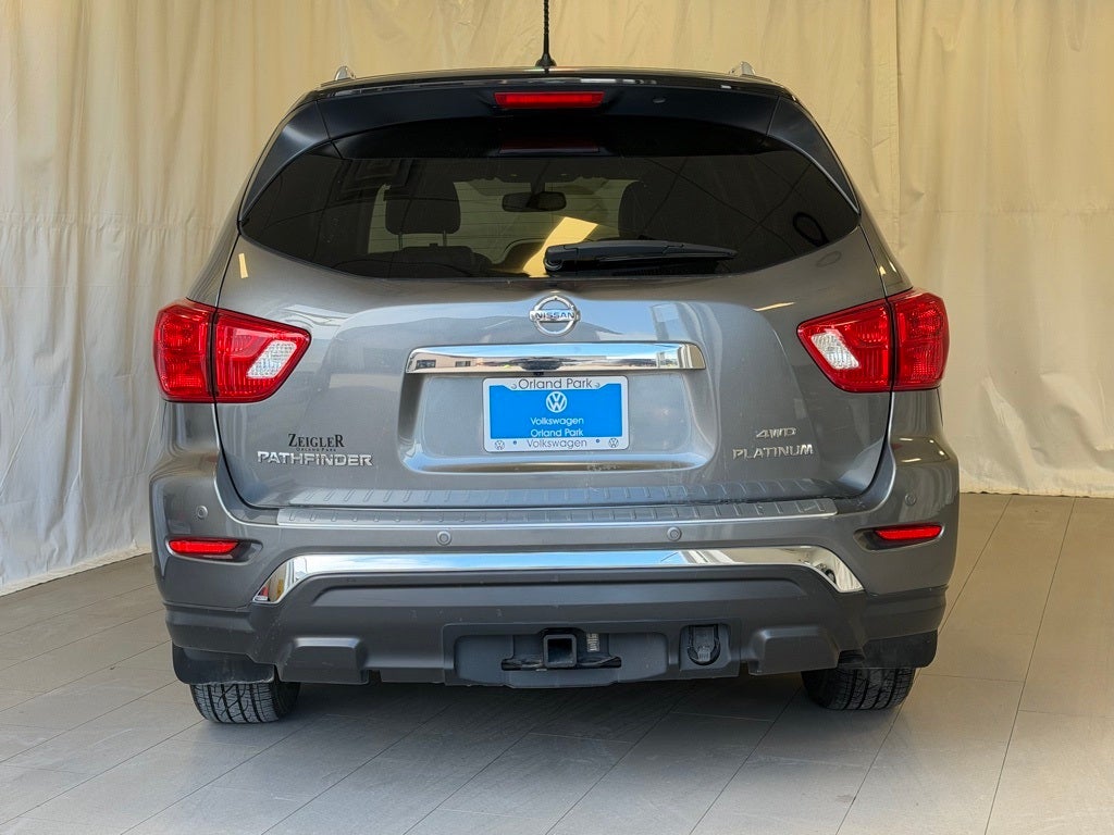 2017 Nissan Pathfinder Platinum 4WD