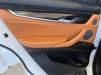 2015 BMW X6 xDrive50i