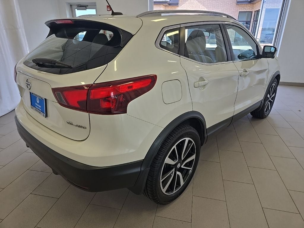 2018 Nissan Rogue Sport SL