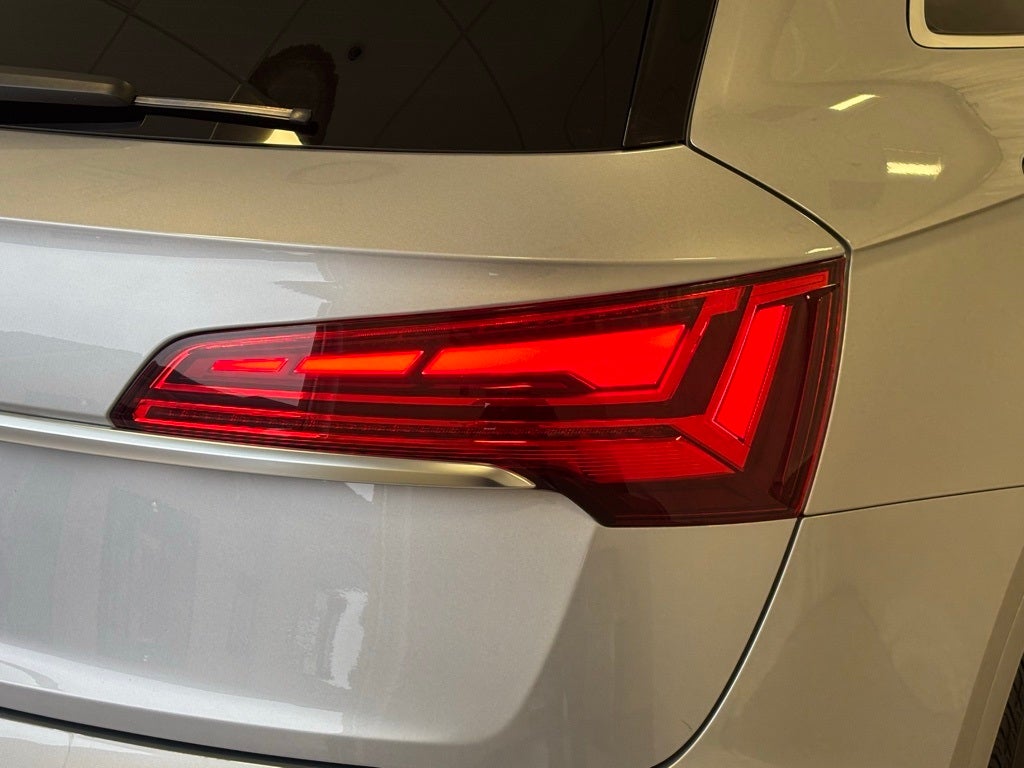 2023 Audi SQ5 Premium Plus quattro