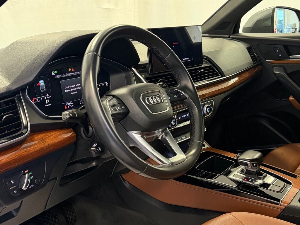 2022 Audi Q5 45 S line Premium quattro