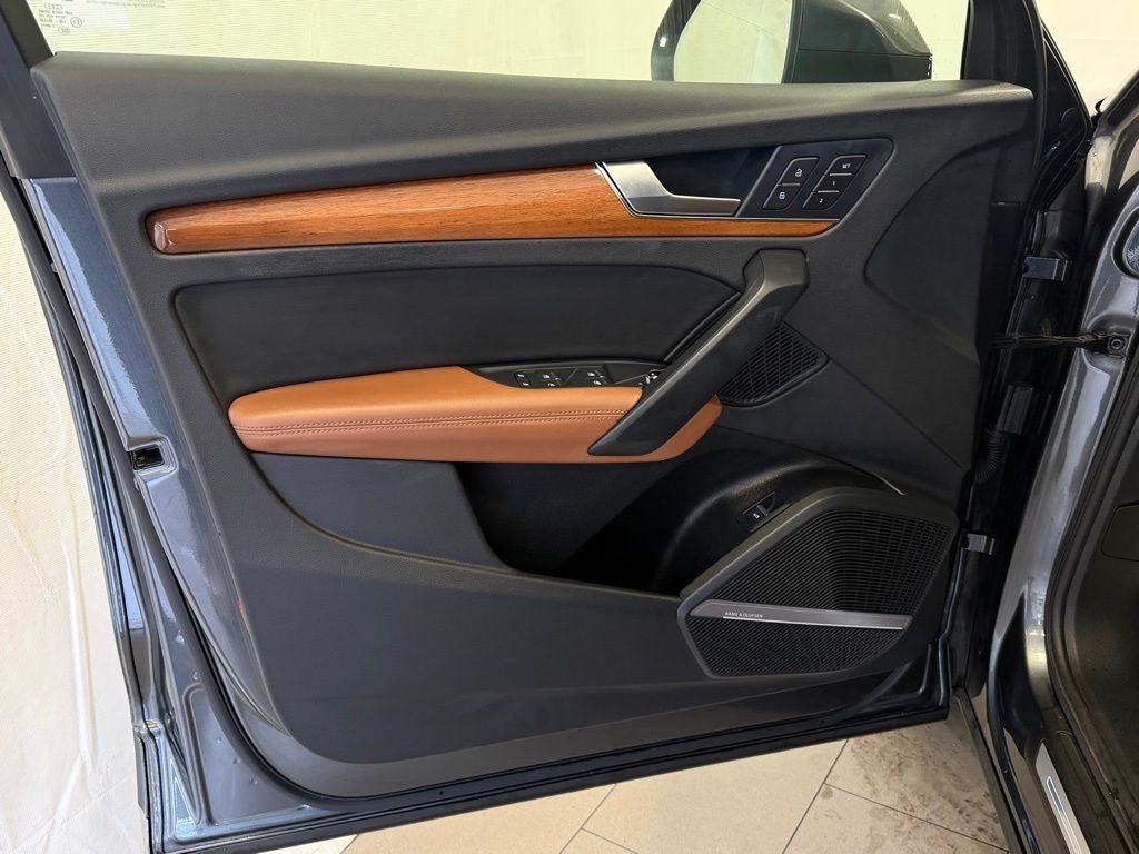 2022 Audi Q5 45 S line Premium quattro