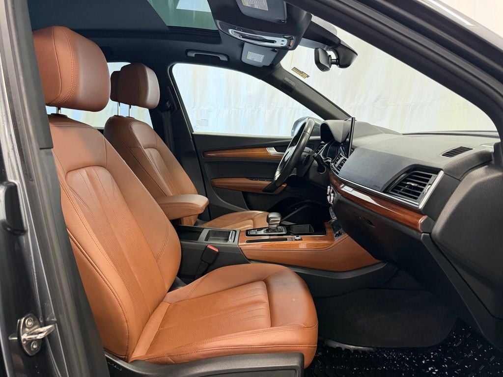 2022 Audi Q5 45 S line Premium quattro