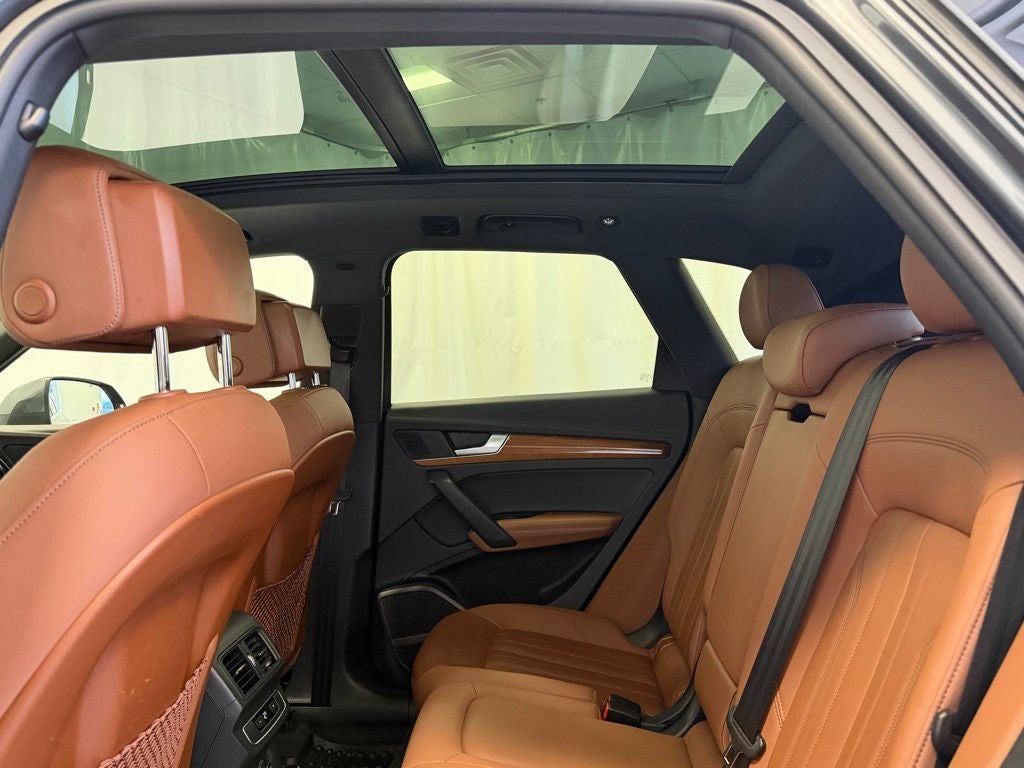 2022 Audi Q5 45 S line Premium quattro