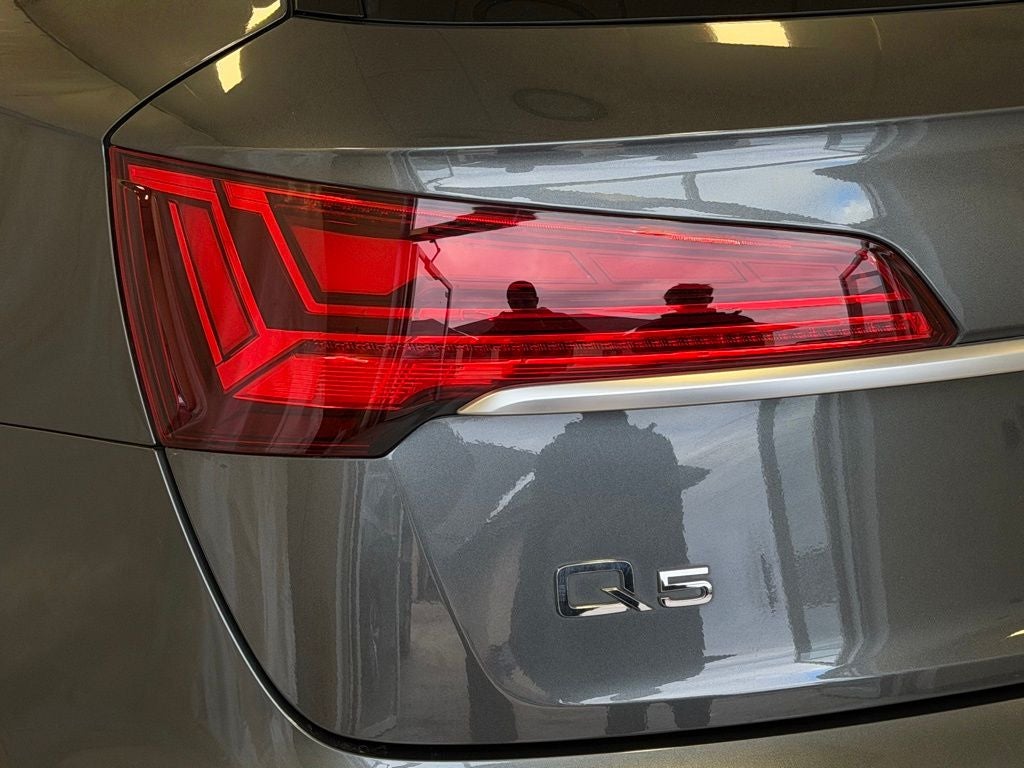 2022 Audi Q5 45 S line Premium quattro