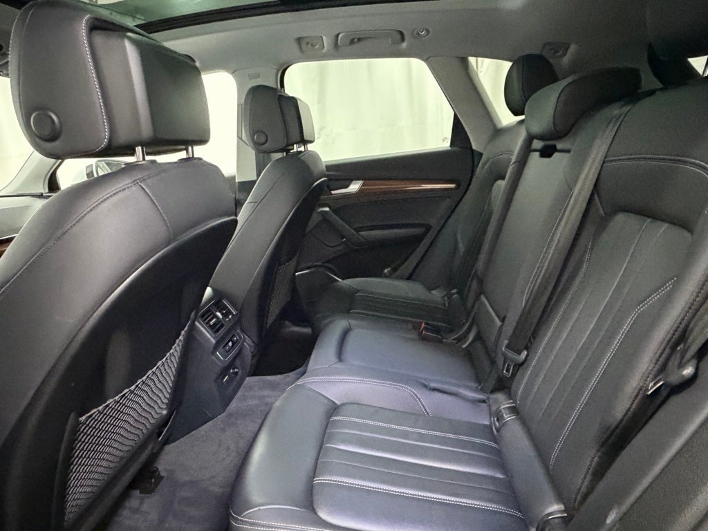 2023 Audi Q5 45 S line Premium quattro