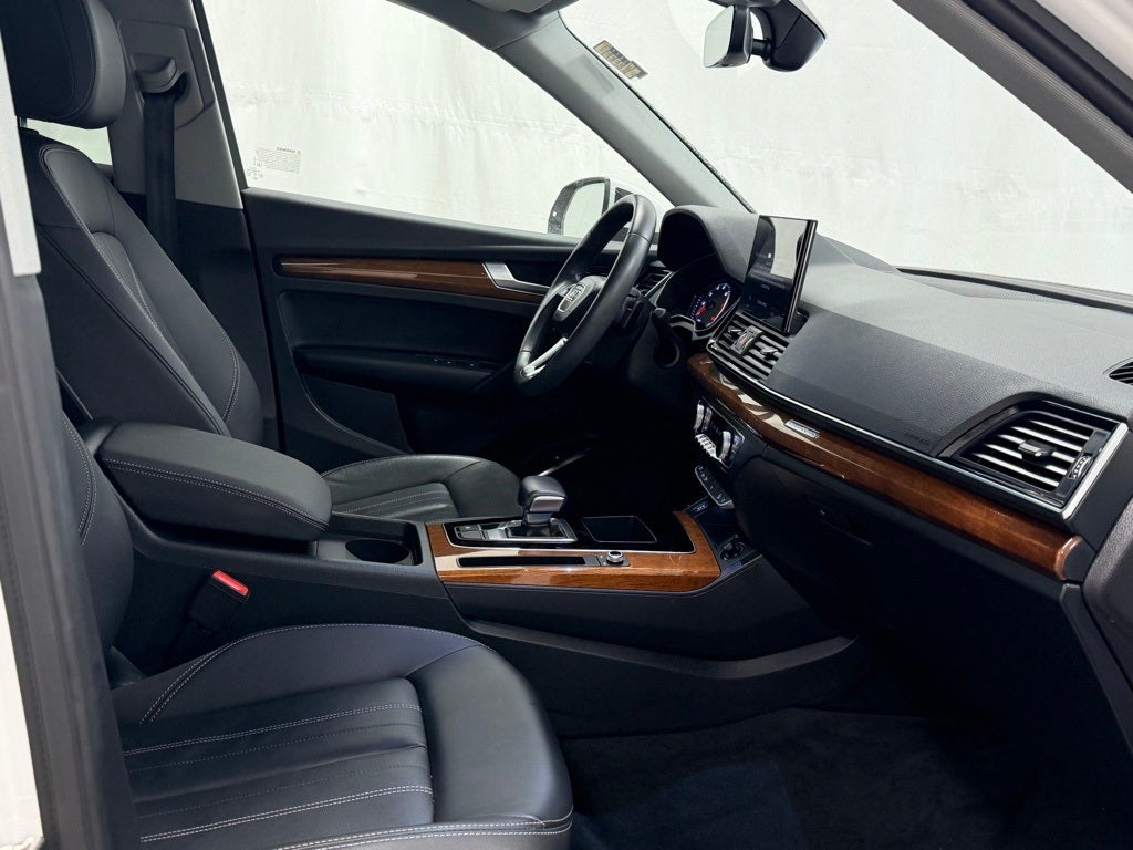 2023 Audi Q5 45 S line Premium quattro