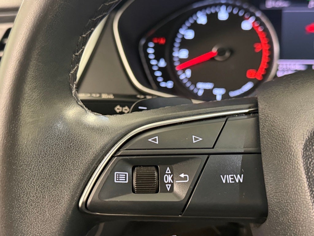 2023 Audi Q5 45 S line Premium quattro