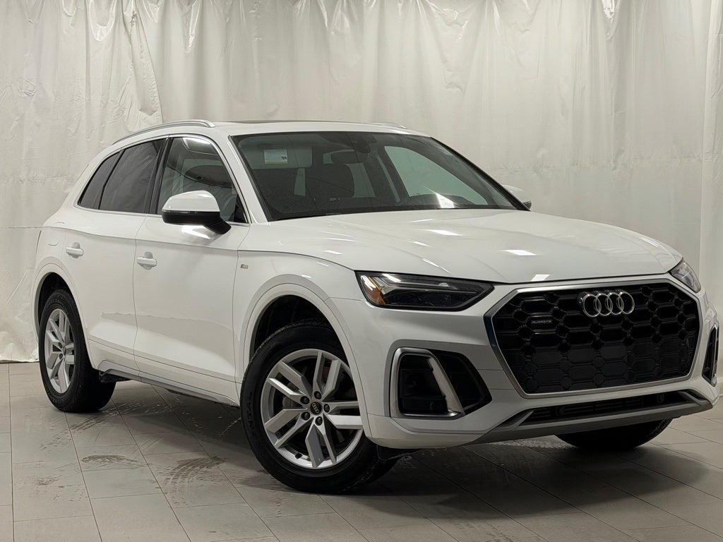 2023 Audi Q5 45 S line Premium quattro