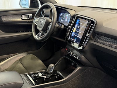 2022 Volvo XC40 R-Design AWD